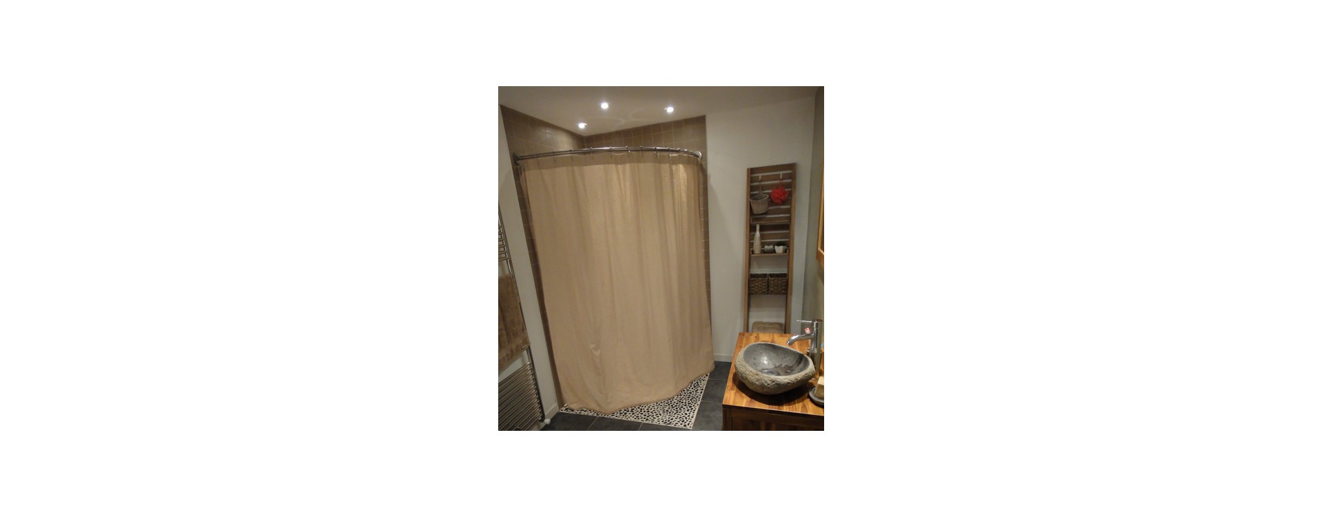 paroi de douche italienne d\'angle avec tringle et rideau de douche ... paroi de douche italienne d\'angle avec tringle et rideau de douche ...
